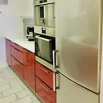 Club Luxury W Sauna Jacuzzi Free Parking Apartment