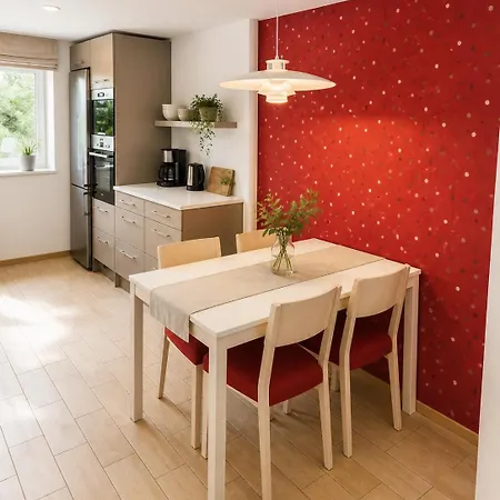Apartment Club Luxury W Sauna Jacuzzi Free Parking *